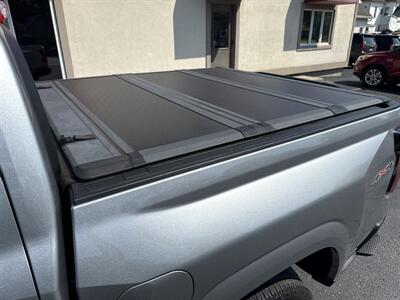 2024 Chevrolet Colorado LT - Photo 8 - Rushville, IN 46173