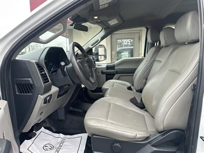 2022 Ford F-350 Super Duty XL   - Photo 8 - Rushville, IN 46173