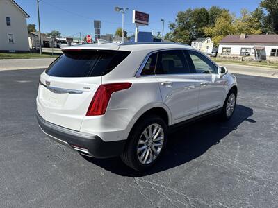 2018 Cadillac XT5 Platinum   - Photo 7 - Rushville, IN 46173