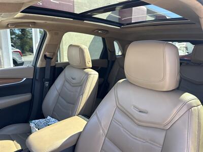 2018 Cadillac XT5 Platinum   - Photo 13 - Rushville, IN 46173