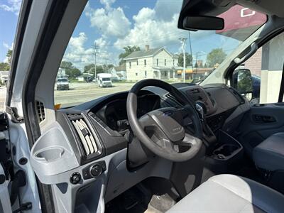 2018 Ford Transit 350 XL   - Photo 10 - Rushville, IN 46173