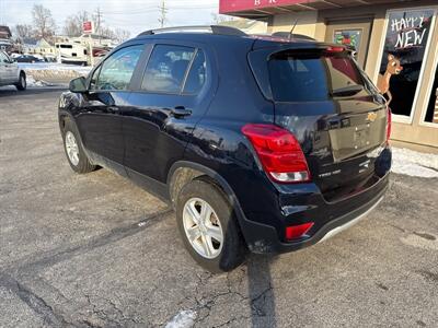 2021 Chevrolet Trax LT   - Photo 8 - Rushville, IN 46173