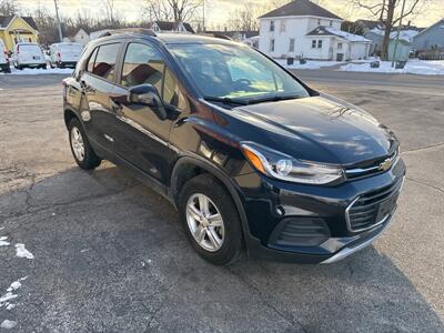 2021 Chevrolet Trax LT   - Photo 4 - Rushville, IN 46173