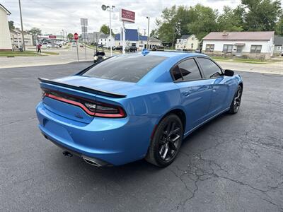 2023 Dodge Charger SXT   - Photo 5 - Rushville, IN 46173