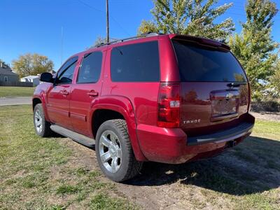 2010 Chevrolet Tahoe LT   - Photo 8 - Rushville, IN 46173