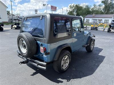 1987 Jeep Wrangler - Photo 5 - Rushville, IN 46173