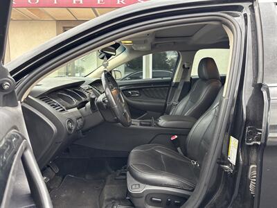 2011 Ford Taurus Limited   - Photo 8 - Rushville, IN 46173