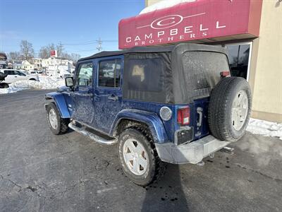 2010 Jeep Wrangler Unlimited Sahara   - Photo 7 - Rushville, IN 46173
