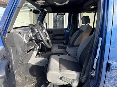 2010 Jeep Wrangler Unlimited Sahara   - Photo 8 - Rushville, IN 46173