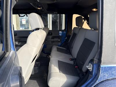 2010 Jeep Wrangler Unlimited Sahara   - Photo 10 - Rushville, IN 46173