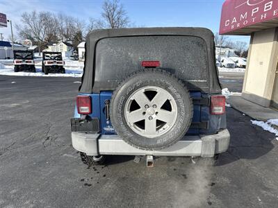 2010 Jeep Wrangler Unlimited Sahara   - Photo 6 - Rushville, IN 46173