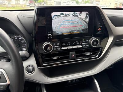 2023 Toyota Highlander LE   - Photo 12 - Rushville, IN 46173