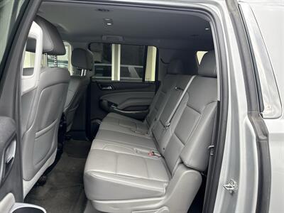 2015 Chevrolet Suburban LT   - Photo 10 - Rushville, IN 46173