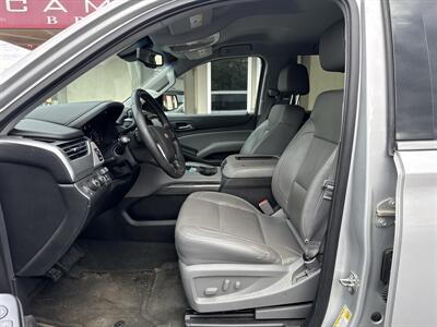 2015 Chevrolet Suburban LT   - Photo 8 - Rushville, IN 46173
