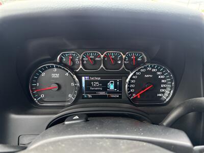 2015 Chevrolet Suburban LT   - Photo 15 - Rushville, IN 46173