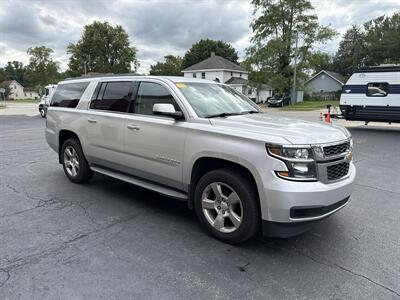 2015 Chevrolet Suburban LT   - Photo 4 - Rushville, IN 46173