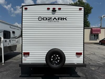 2021 Forest River Ozark 1660FQ   - Photo 6 - Rushville, IN 46173
