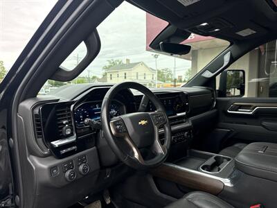 2024 Chevrolet Silverado 2500HD High Country   - Photo 10 - Rushville, IN 46173