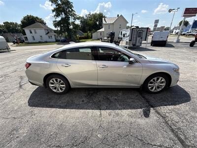 2020 Chevrolet Malibu LT   - Photo 5 - Rushville, IN 46173