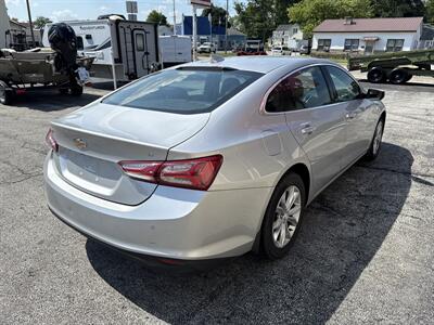2020 Chevrolet Malibu LT   - Photo 6 - Rushville, IN 46173