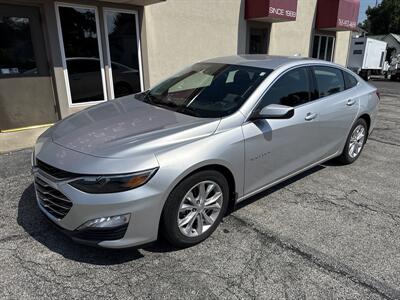 2020 Chevrolet Malibu LT   - Photo 3 - Rushville, IN 46173