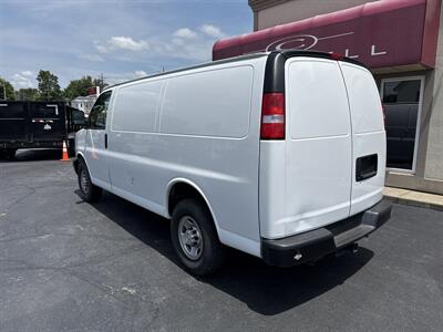 2022 Chevrolet Express 2500 - Photo 7 - Rushville, IN 46173
