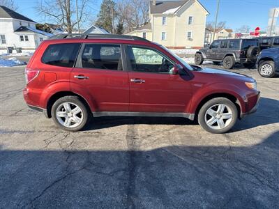 2010 Subaru Forester 2.5X Premium   - Photo 5 - Rushville, IN 46173