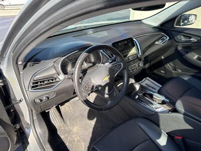 2017 Chevrolet Malibu LT - Photo 9 - Rushville, IN 46173