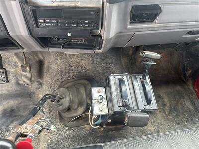 1997 Ford F750 Dump Truck   - Photo 13 - Rushville, IN 46173