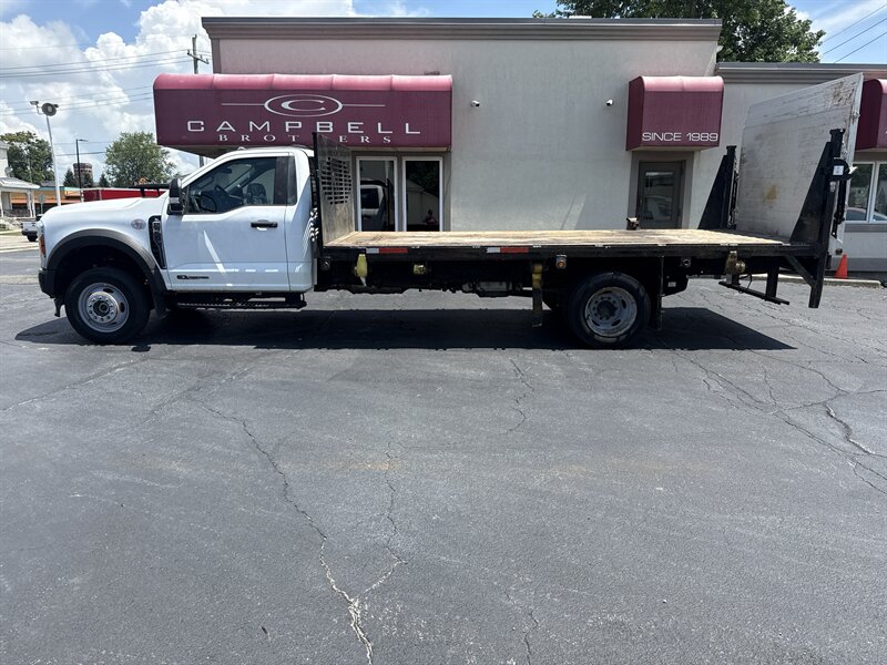 2025 Ford F-450 Super Duty XL 16FT Flatbed   - Photo 1 - Rushville, IN 46173