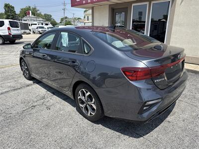 2020 Kia Forte LXS   - Photo 8 - Rushville, IN 46173