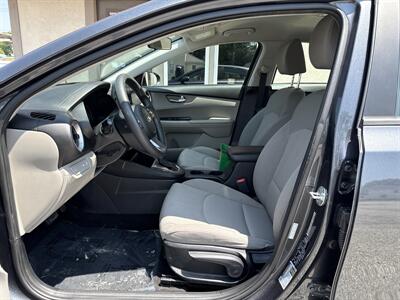 2020 Kia Forte LXS   - Photo 9 - Rushville, IN 46173