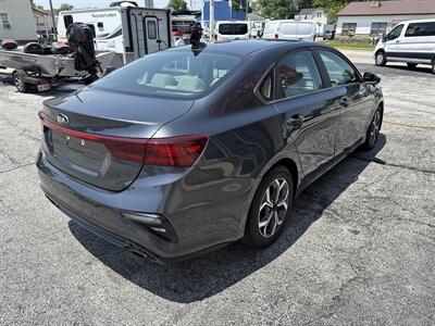 2020 Kia Forte LXS   - Photo 6 - Rushville, IN 46173