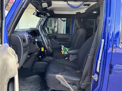 2013 Jeep Wrangler Unlimited Sahara - Photo 8 - Rushville, IN 46173