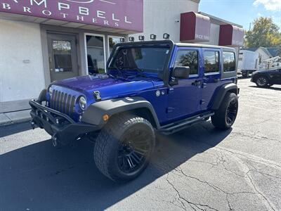 2013 Jeep Wrangler Unlimited Sahara - Photo 2 - Rushville, IN 46173