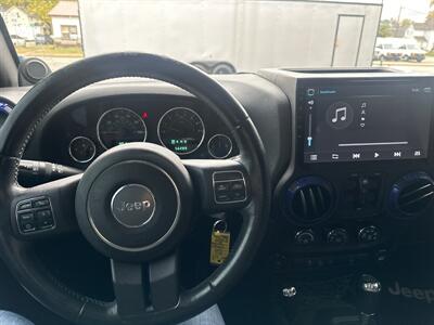 2013 Jeep Wrangler Unlimited Sahara   - Photo 12 - Rushville, IN 46173