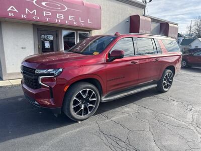 2023 Chevrolet Suburban RST   - Photo 2 - Rushville, IN 46173