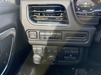 2023 Chevrolet Suburban RST   - Photo 19 - Rushville, IN 46173