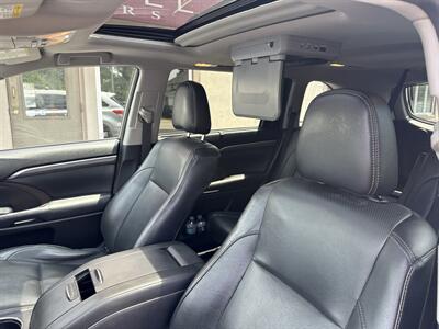 2017 Toyota Highlander Limited - Photo 9 - Rushville, IN 46173