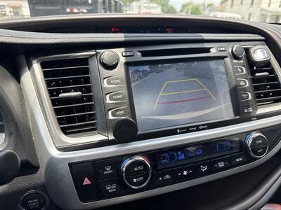 2017 Toyota Highlander Limited - Photo 16 - Rushville, IN 46173