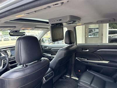2017 Toyota Highlander Limited - Photo 13 - Rushville, IN 46173