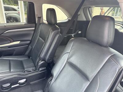 2017 Toyota Highlander Limited - Photo 12 - Rushville, IN 46173