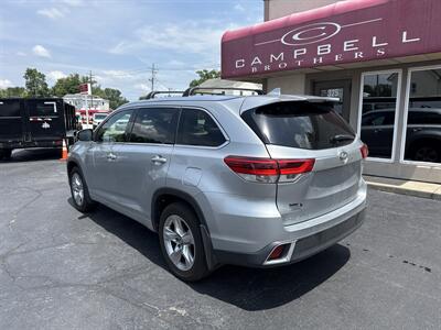 2017 Toyota Highlander Limited - Photo 7 - Rushville, IN 46173