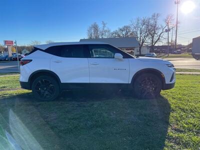 2021 Chevrolet Blazer LT   - Photo 5 - Rushville, IN 46173