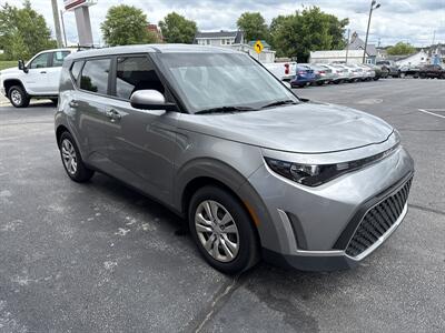 2024 Kia Soul LX   - Photo 4 - Rushville, IN 46173