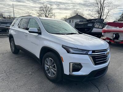 2022 Chevrolet Traverse LT Cloth   - Photo 3 - Rushville, IN 46173