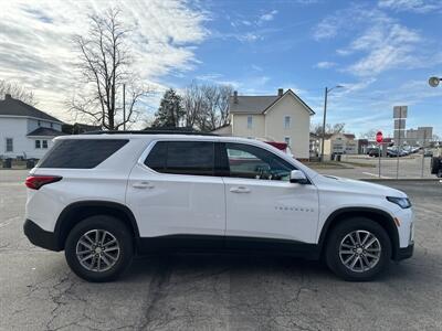 2022 Chevrolet Traverse LT Cloth   - Photo 4 - Rushville, IN 46173