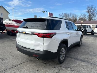 2022 Chevrolet Traverse LT Cloth   - Photo 5 - Rushville, IN 46173