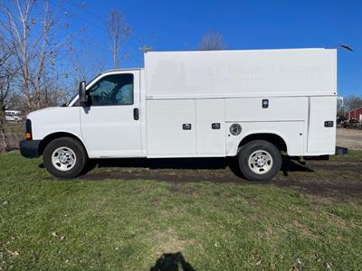 2016 Chevrolet Express 3500 3500   - Photo 1 - Rushville, IN 46173