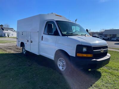 2016 Chevrolet Express 3500 3500   - Photo 4 - Rushville, IN 46173